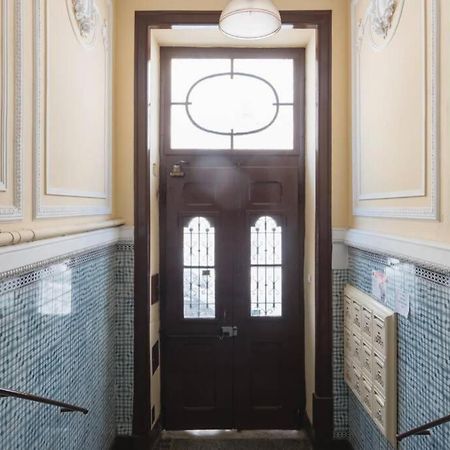 Sunny Terrace Apt, Close To Downtown! 2 Bedroom Flat Lissabon Exterior foto